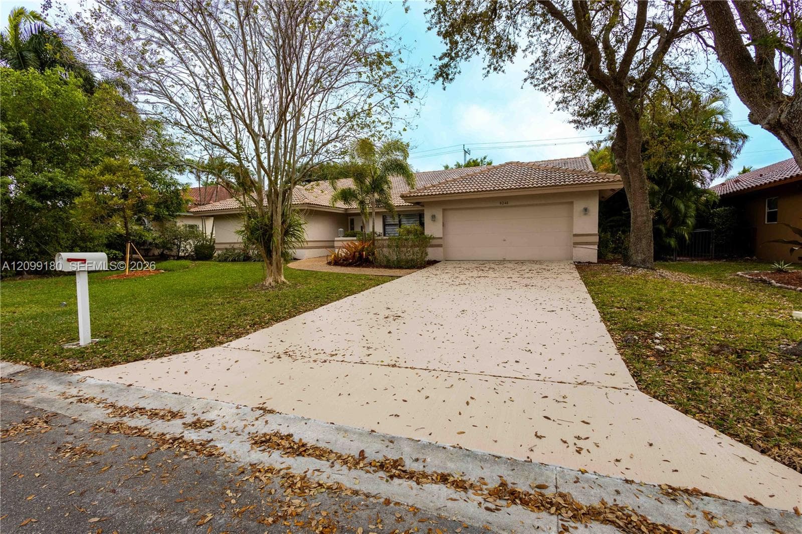 8248 NW 40th Ct, Coral Springs FL 33065 - Coral Springs, FL - Photo 1
