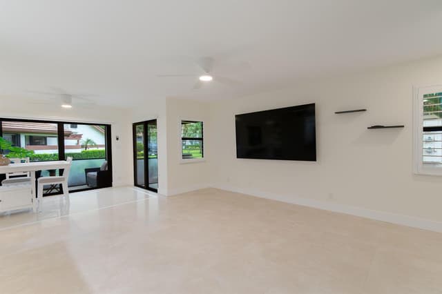 12660 Shoreline Drive # 1C, Wellington FL 33414 - Wellington, FL - Photo 6