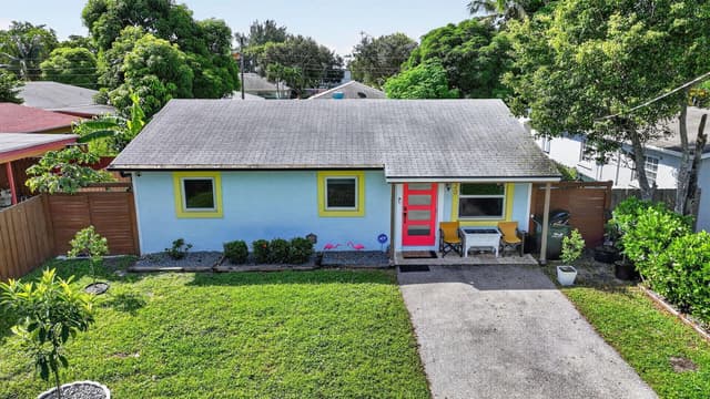 220 Reigle Avenue, Delray Beach FL 33444 - Delray Beach, FL - Photo 2