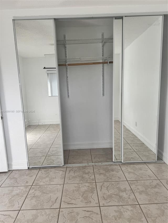 7910 Taft St # 309, Pembroke Pines FL 33024 - Pembroke Pines, FL - Photo 6