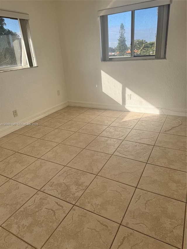 7910 Taft St # 309, Pembroke Pines FL 33024 - Pembroke Pines, FL - Photo 4