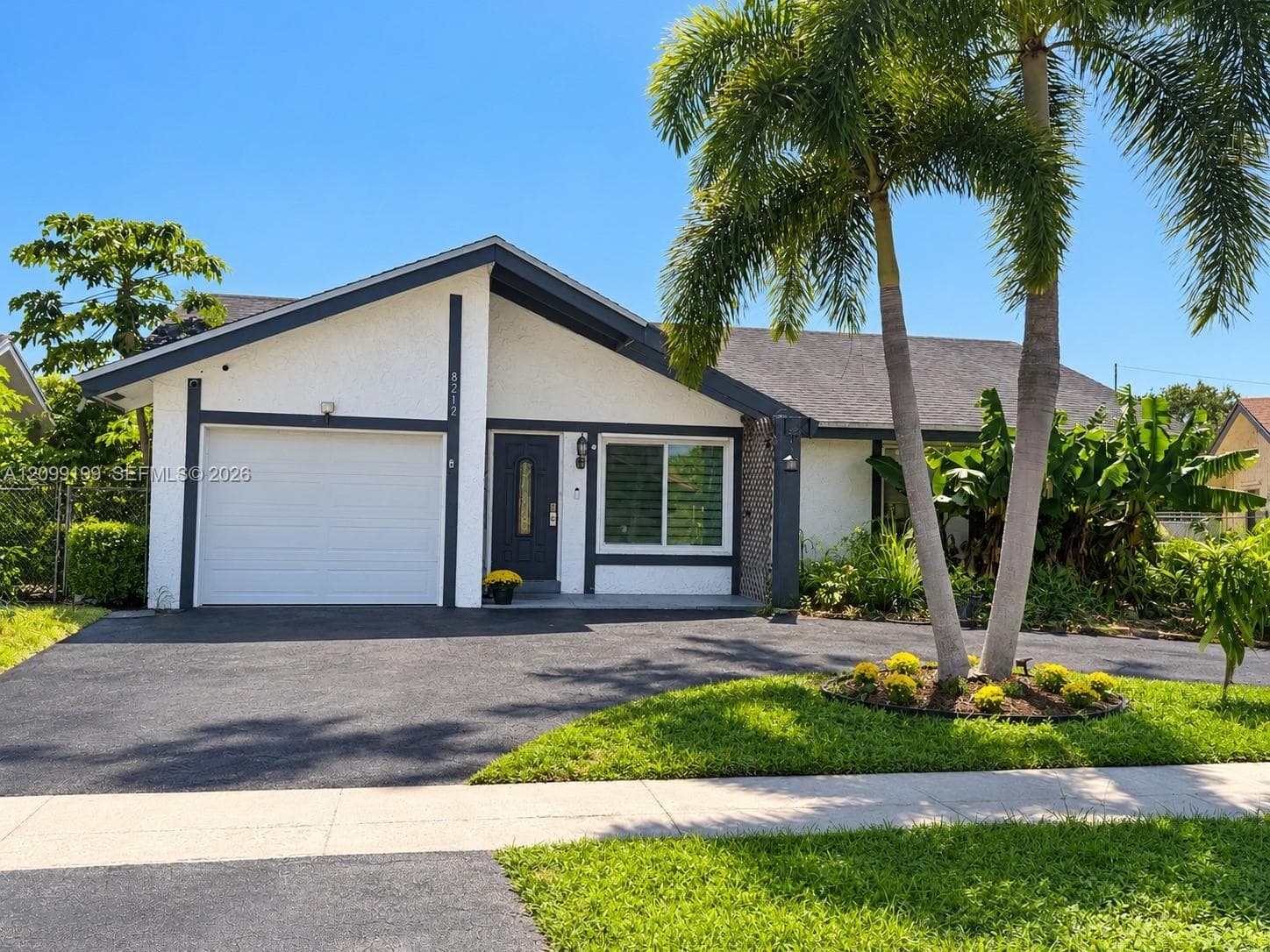 8212 SW 13th St, North Lauderdale FL 33068 - North Lauderdale, FL - Photo 1