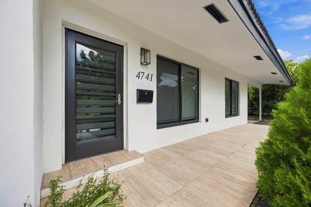 4741 NE 19TH Avenue, Fort Lauderdale FL 33308 - Fort Lauderdale, FL - Photo 3