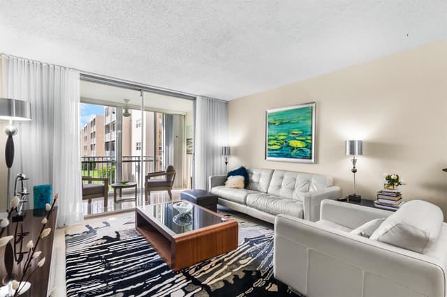 202 SE 10th Street # 205, Dania Beach FL 33004 - Dania Beach, FL - Photo 2