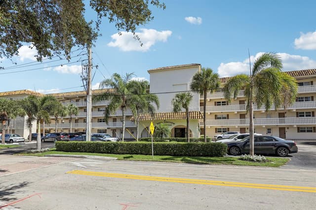 200 E Royal Palm Road # 3040, Boca Raton FL 33432 - Boca Raton, FL - Photo 2