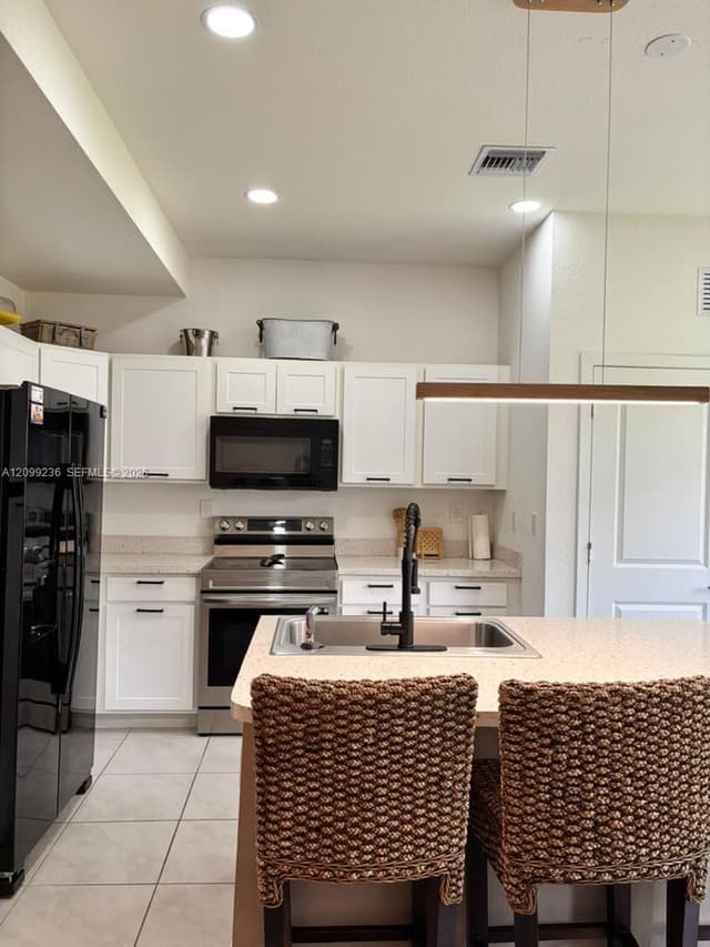 20816 NW 13th Ct, Miami Gardens FL 33169 - Miami Gardens, FL - Photo 6