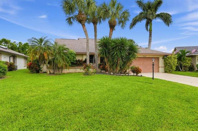 5628 Pleasant Valley Lane, Delray Beach FL 33484 - Delray Beach, FL - Photo 2