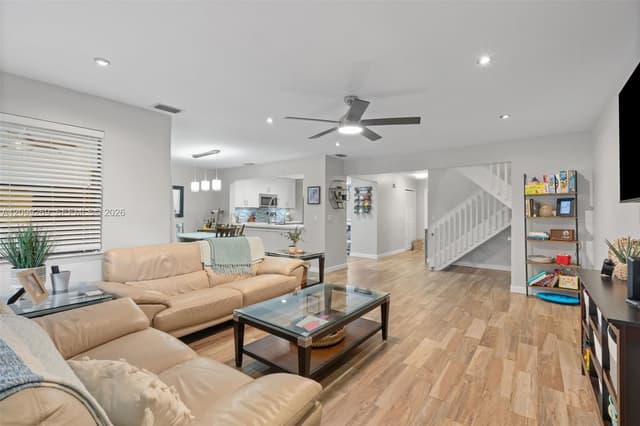 3329 Deer Creek Lake Shore Dr, Deerfield Beach FL 33442 - Deerfield Beach, FL - Photo 5