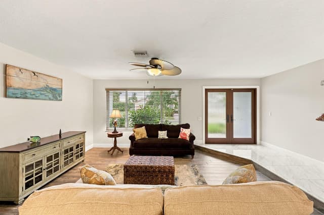 3590 Lakeview Drive, Delray Beach FL 33445 - Delray Beach, FL - Photo 6