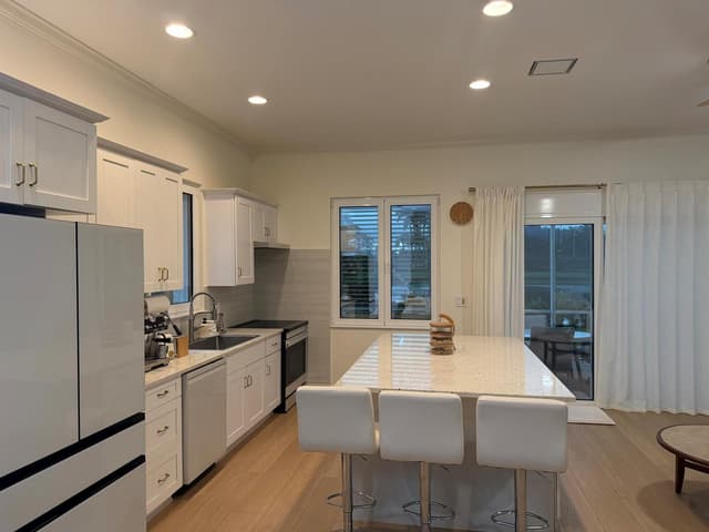 1210 Oakwater Drive, Royal Palm Beach FL 33411 - Royal Palm Beach, FL - Photo 3