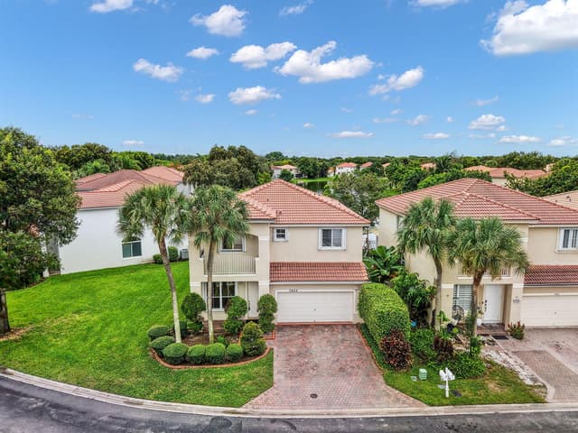 7652 NW 23RD Street, Pembroke Pines FL 33024 - Pembroke Pines, FL - Photo 3