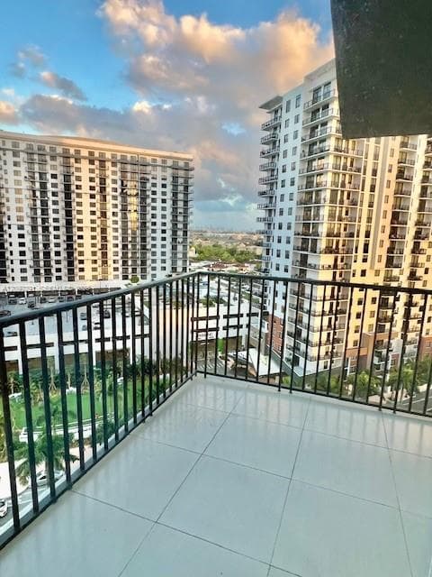 5252 NW 85th Ave # 1009, Doral FL 33166 - Doral, FL - Photo 3