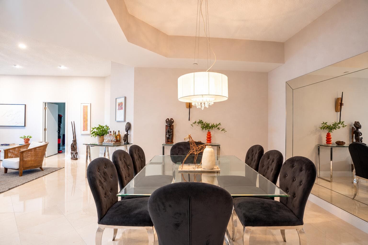 3600 YACHT CLUB Drive # 102, Aventura FL 33180
