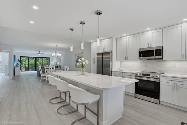 300 N Hwy A1A # O, Jupiter FL 33477 - Jupiter, FL - Photo 4