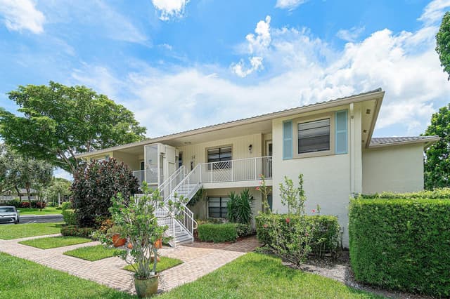 12 WESTGATE Lane # 12D, Boynton Beach FL 33436 - Boynton Beach, FL - Photo 3