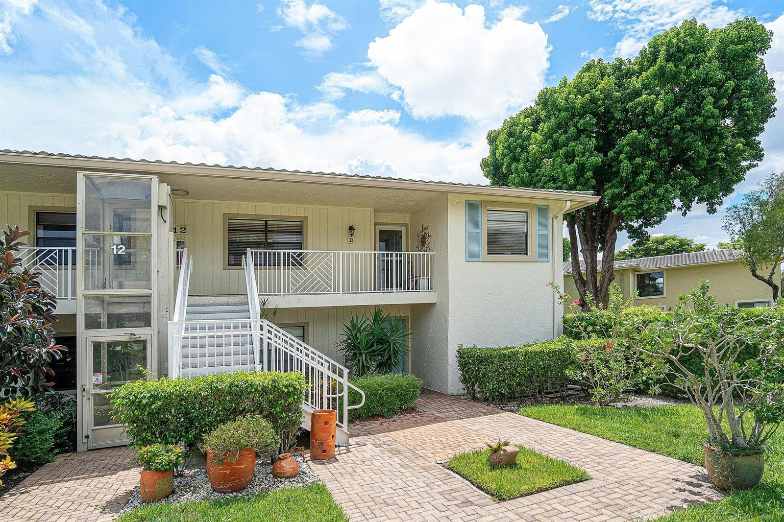 12 WESTGATE Lane # 12D, Boynton Beach FL 33436