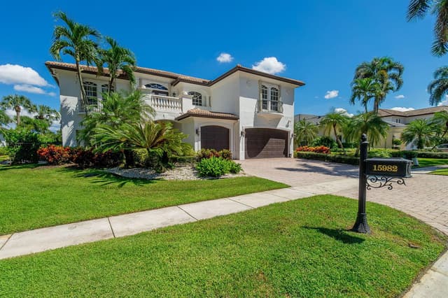 15982 LAUREL CREEK Drive, Delray Beach FL 33446 - Delray Beach, FL - Photo 3