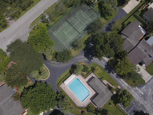 6603 Stratford Drive, Parkland FL 33067 - Parkland, FL - Photo 4
