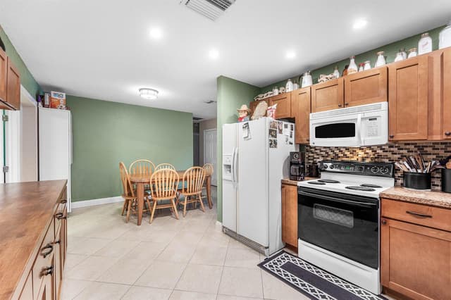 7416 Cocoanut Drive, FL 33467 - Photo 7
