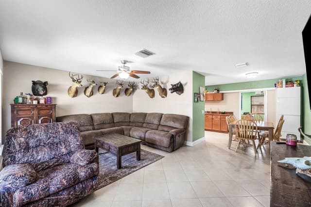 7416 Cocoanut Drive, FL 33467 - Photo 4