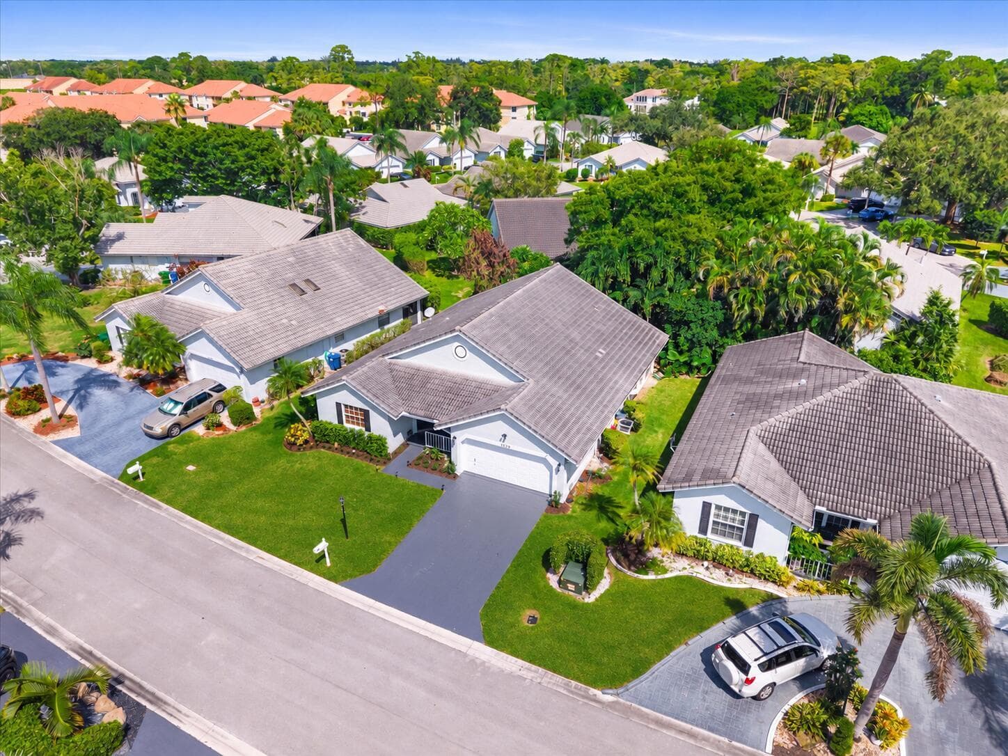 5309 Pine Circle, Coral Springs FL 33067