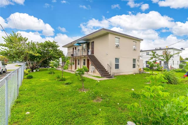 17010 SW 100th Ave, Miami FL 33157 - Miami, FL - Photo 2