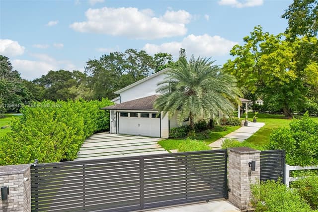 18301 SW 50th St, Southwest Ranches FL 33331 - Southwest Ranches, FL - Photo 5