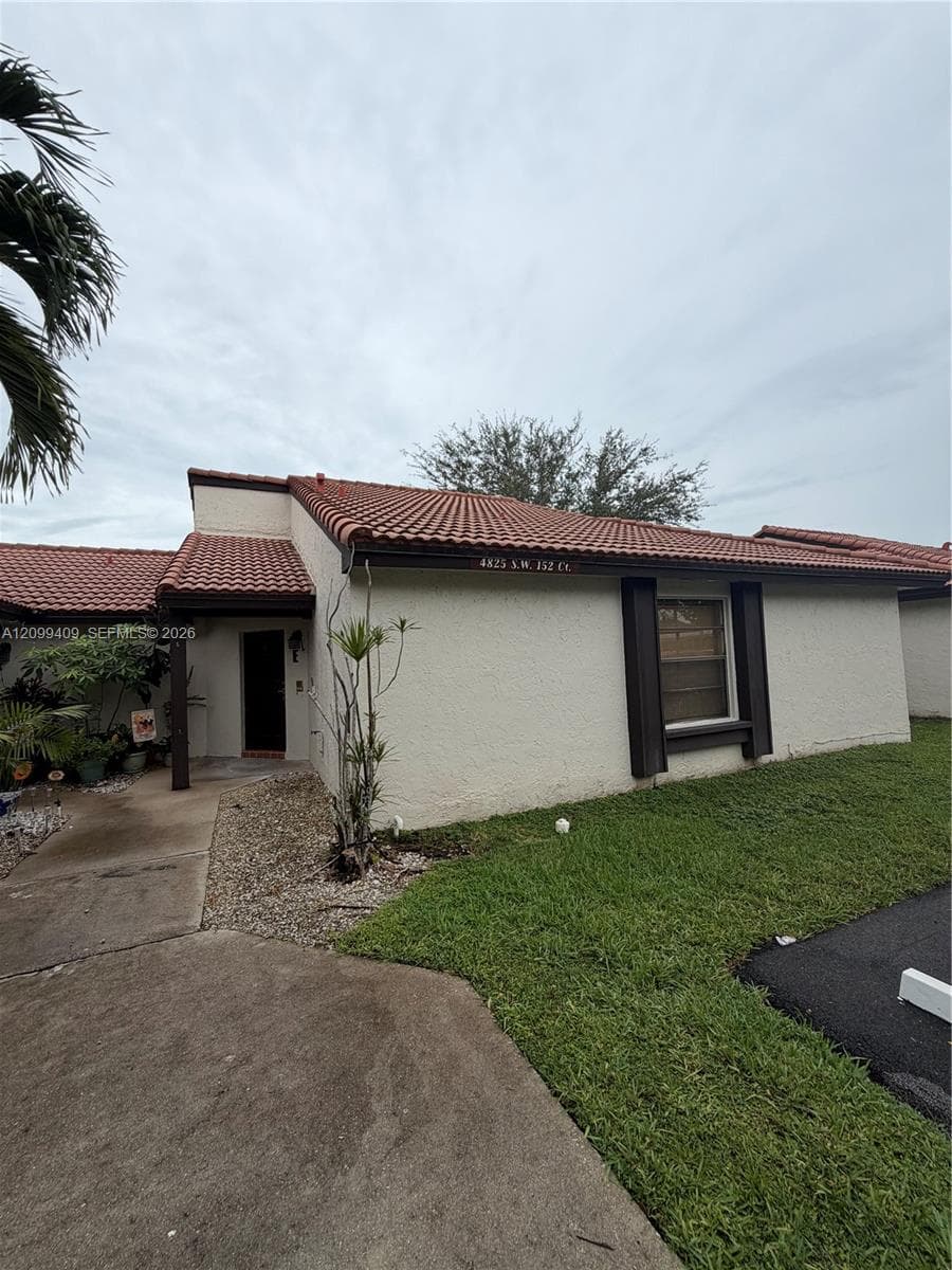 4825 SW 152nd Ct # 29, Miami FL 33185 - Miami, FL - Photo 1