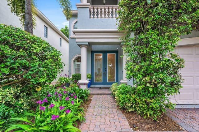 10 Country Lake Trail, Boynton Beach FL 33436 - Boynton Beach, FL - Photo 2