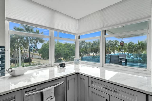 2639 N Riverside Dr # 203, Pompano Beach FL 33062 - Pompano Beach, FL - Photo 3