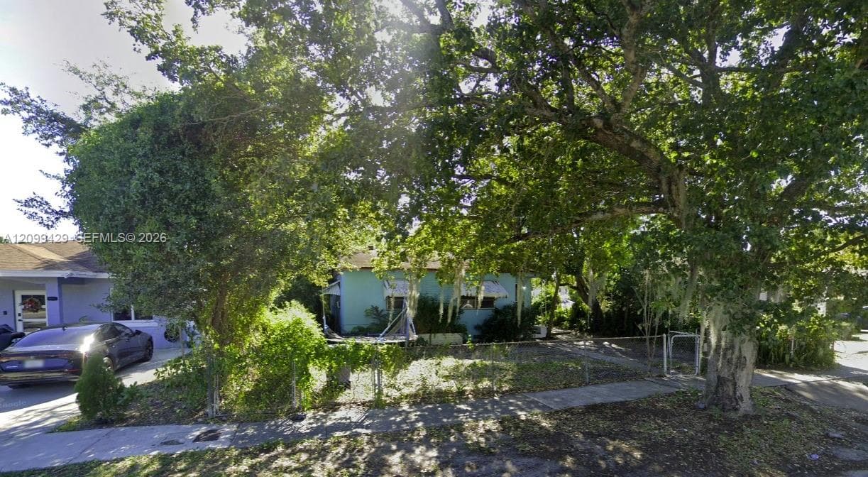 2910 NW 66th St, Miami FL 33147 - Miami, FL - Photo 1