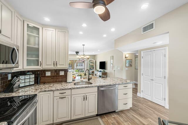 250 NE 20th Street # 230, Boca Raton FL 33431 - Boca Raton, FL - Photo 5