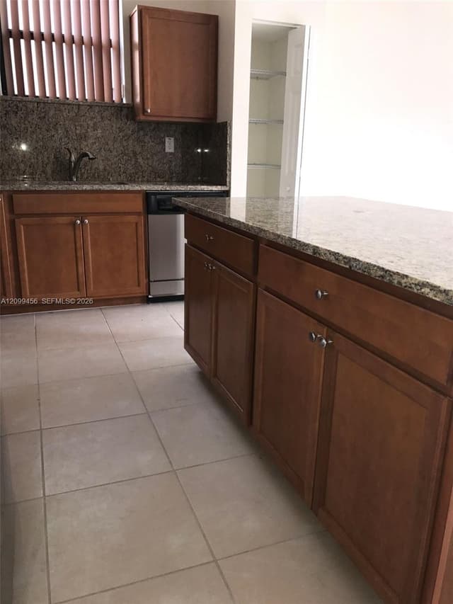 3452 SE 2nd Dr, Homestead FL 33033 - Homestead, FL - Photo 5
