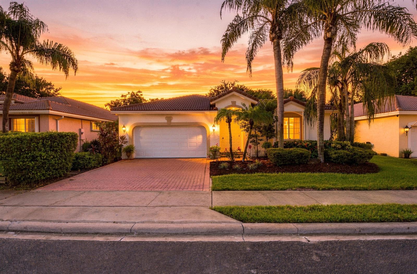 7852 NW 77th Avenue, Tamarac FL 33321 - Tamarac, FL - Photo 1