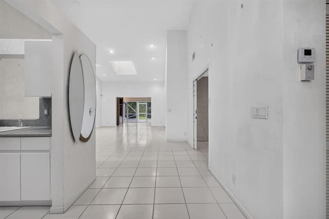 7136 Summer Tree Drive, Boynton Beach FL 33437 - Boynton Beach, FL - Photo 7