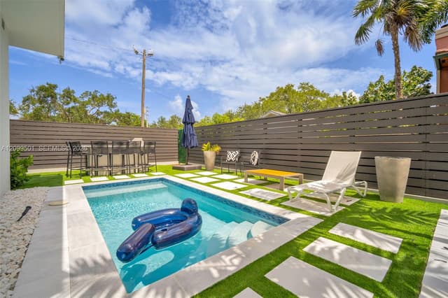 820 NE 2nd St, Fort Lauderdale FL 33301 - Fort Lauderdale, FL - Photo 4