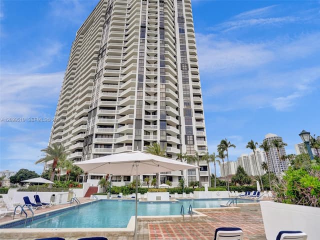 1000 W Island Blvd # 2909, Aventura FL 33160 - Aventura, FL - Photo 5