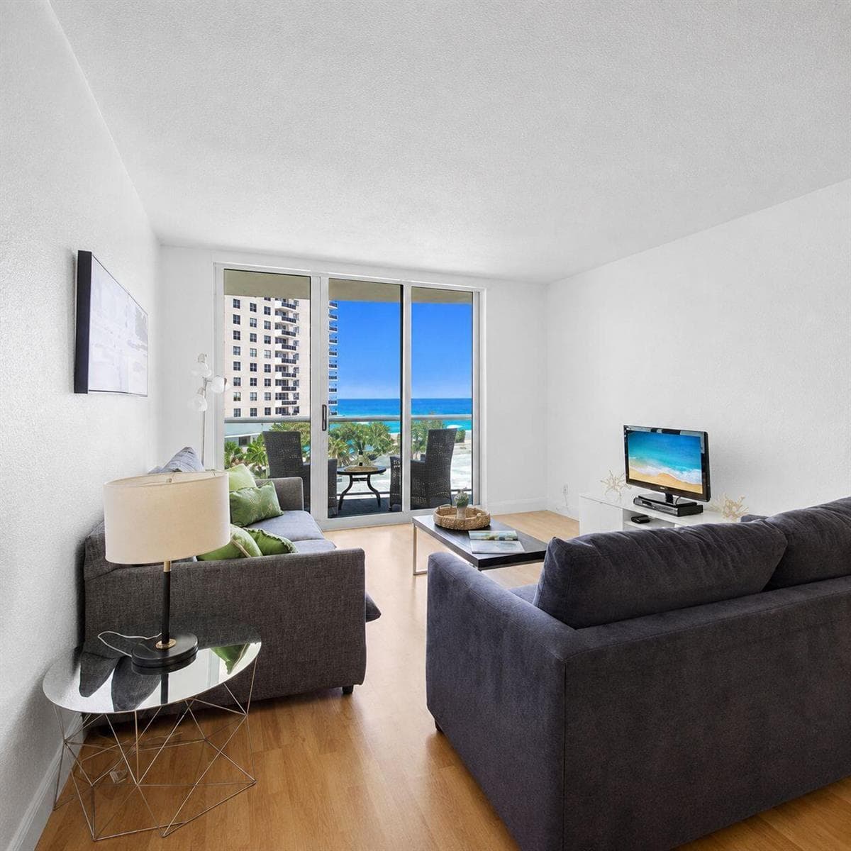 3801 S OCEAN Drive # 4Y, Hollywood FL 33019 - Hollywood, FL - Photo 1