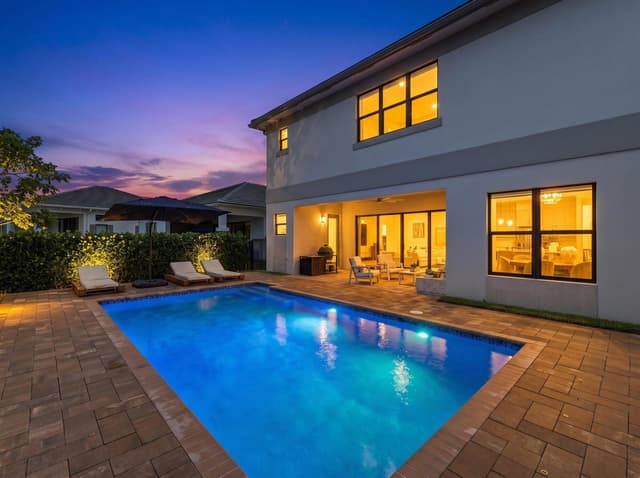 13143 FEATHERING Way, Palm Beach Gardens FL 33412 - Palm Beach Gardens, FL - Photo 2