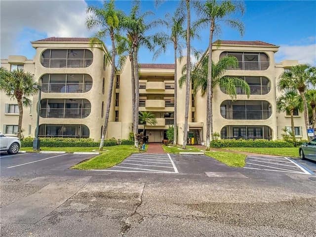6342 LONGBOAT Lane W # 403, Boca Raton FL 33433 - Boca Raton, FL - Photo 3