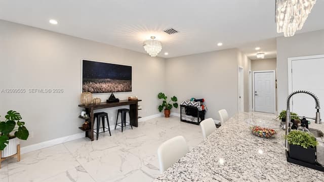 212 SW 179th Avenue, Pembroke Pines FL 33029 - Pembroke Pines, FL - Photo 6
