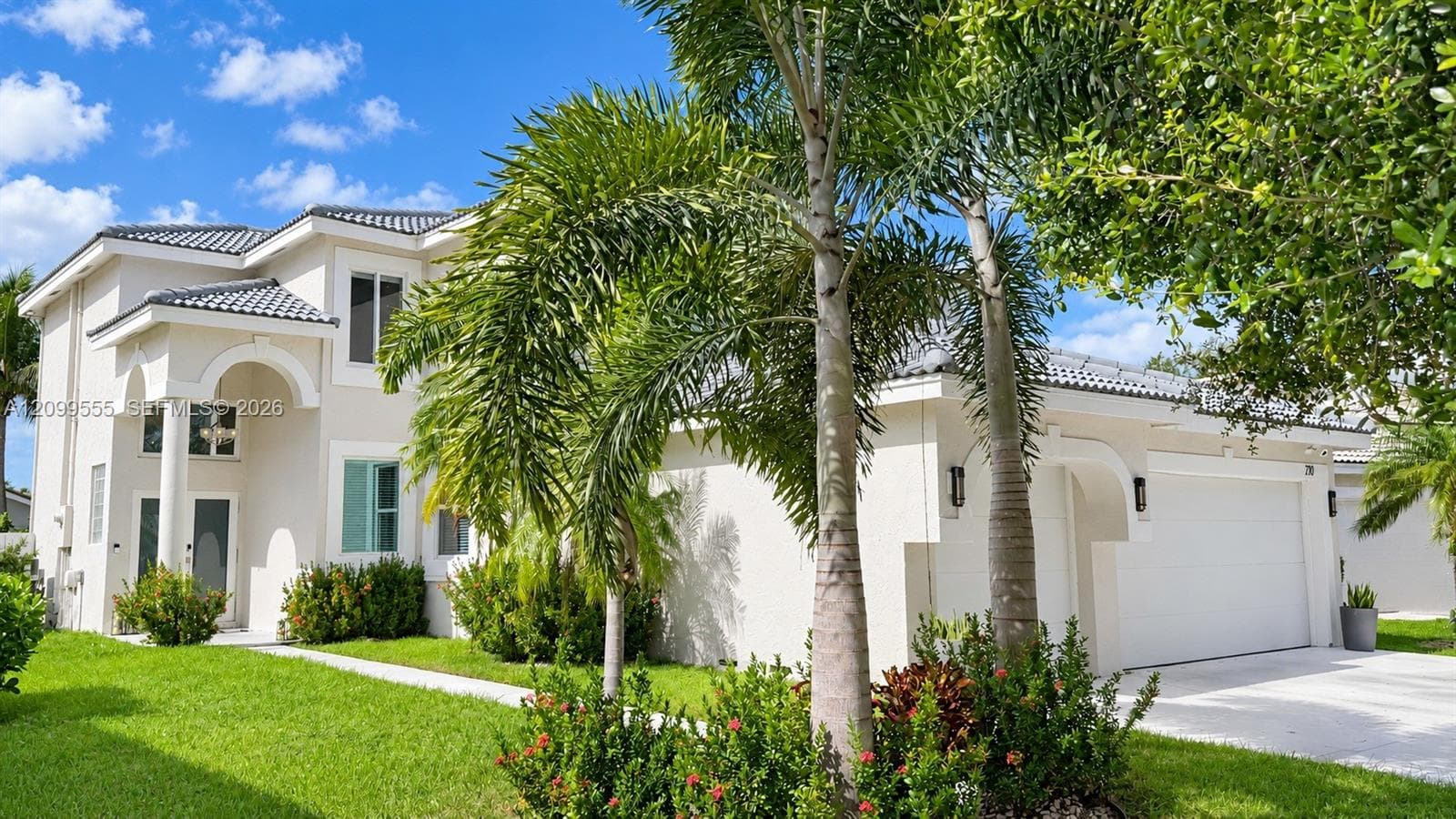 212 SW 179th Avenue, Pembroke Pines FL 33029 - Pembroke Pines, FL - Photo 1