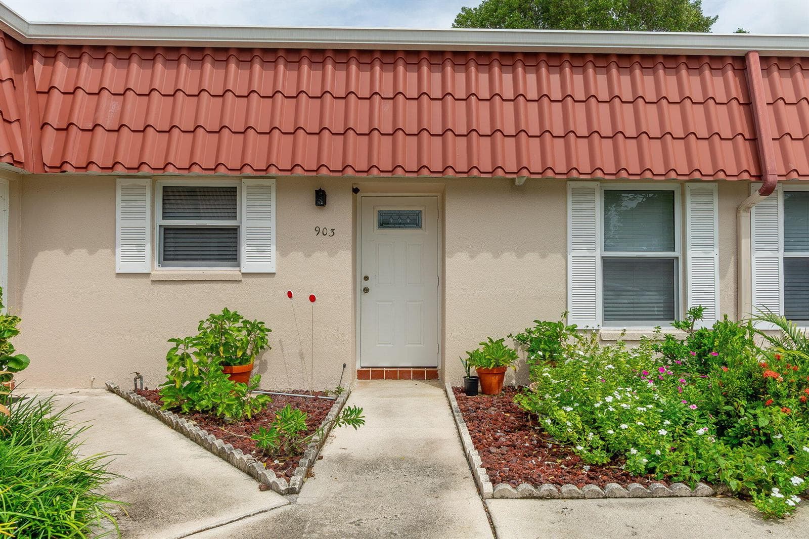 903 Worcester Lane, Lake Worth FL 33467 - Lake Worth, FL - Photo 1