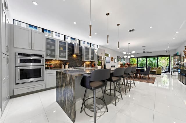 930 NE 16th Avenue, Fort Lauderdale FL 33304 - Fort Lauderdale, FL - Photo 3
