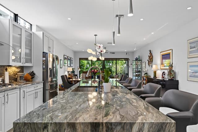 930 NE 16th Avenue, Fort Lauderdale FL 33304 - Fort Lauderdale, FL - Photo 4