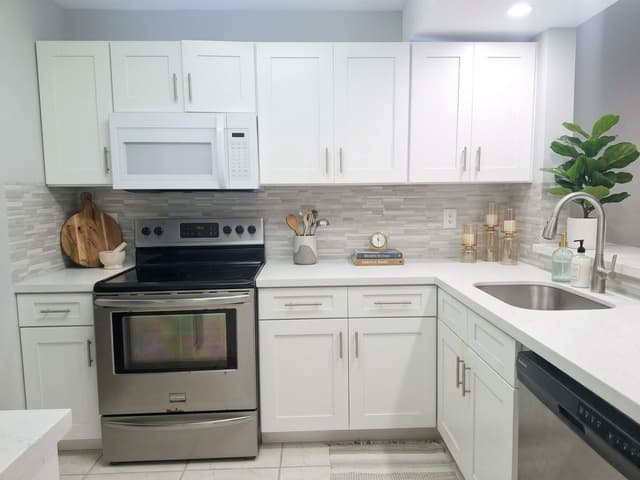 6475 W OAKLAND PARK Boulevard # 209, Lauderhill FL 33313 - Lauderhill, FL - Photo 5