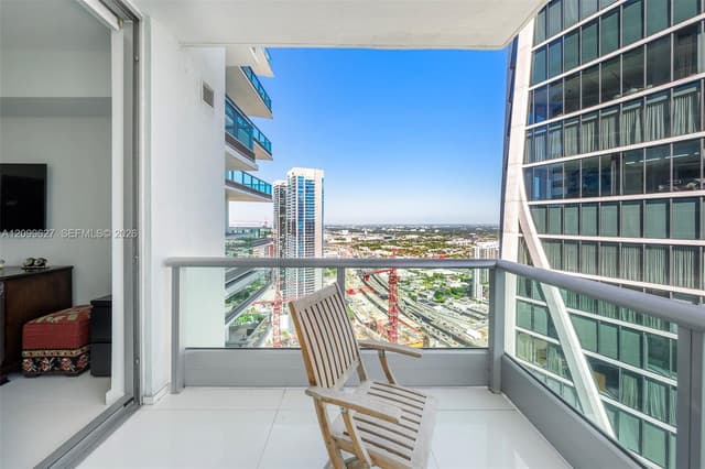 900 Biscayne Blvd # 5310, Miami FL 33132 - Miami, FL - Photo 2