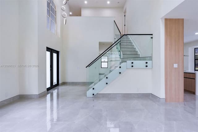 149 Cameron Dr, Weston FL 33326 - Weston, FL - Photo 5