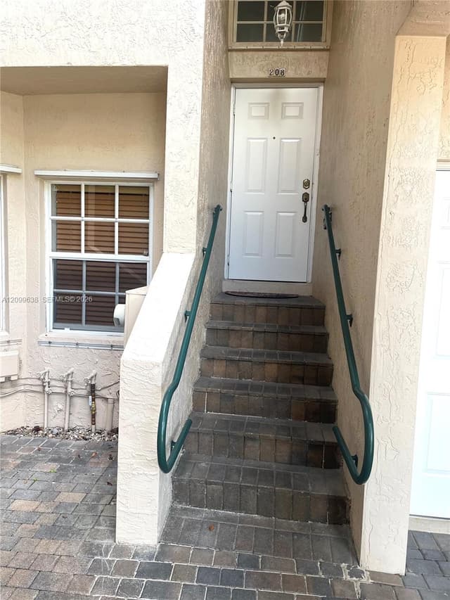 5640 NW 115th Ct # 208, Doral FL 33178 - Doral, FL - Photo 2