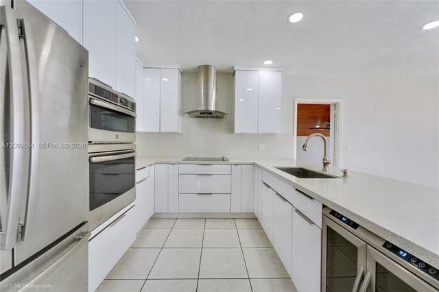 6660 W 13th Ave, Hialeah FL 33012 - Hialeah, FL - Photo 7